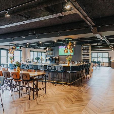 Hotel Sportsbar & Brasserie Dorhout Mees Biddinghuizen Esterno foto